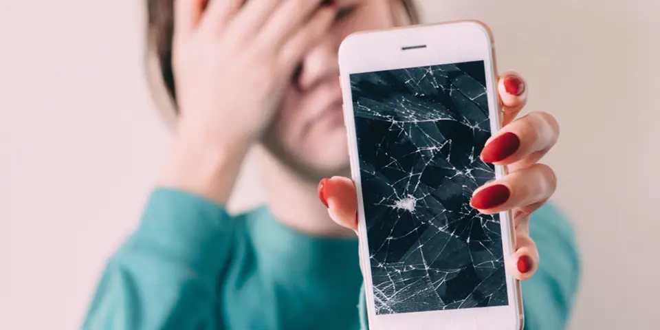 Telefon Ekranındaki Çizikler Nasıl Giderilir?